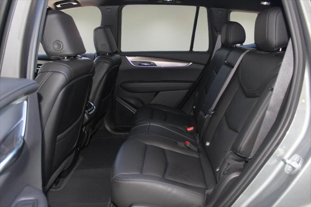 new 2025 Cadillac XT6 car, priced at $48,690