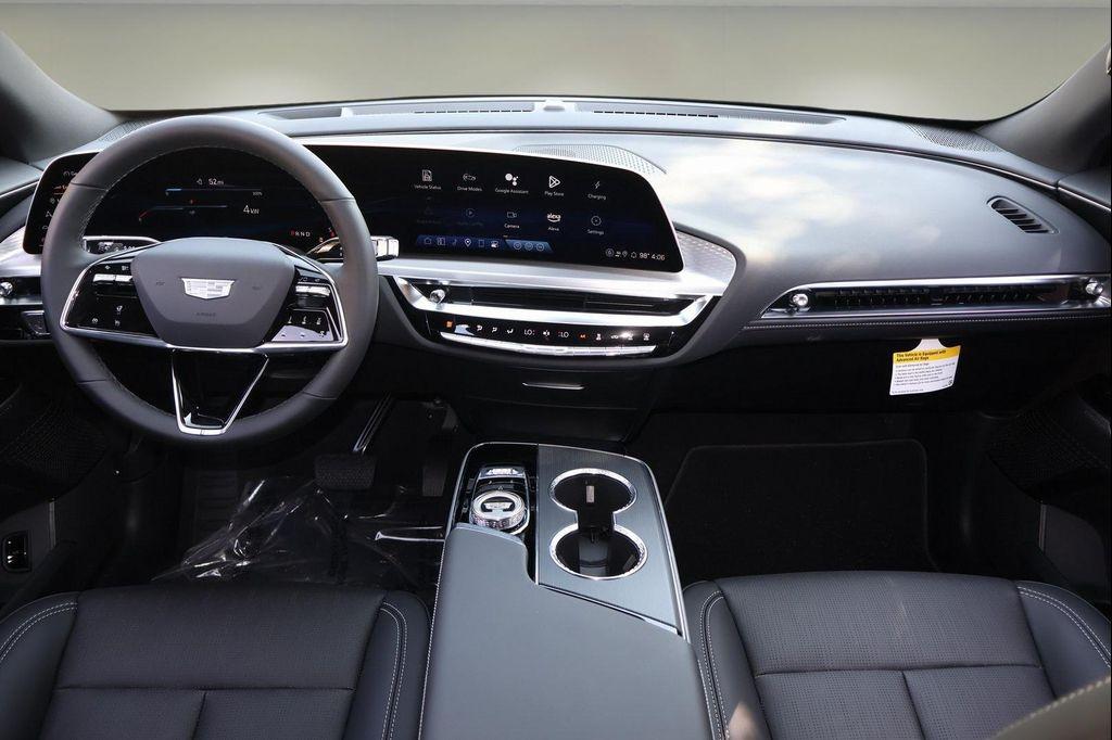 new 2025 Cadillac LYRIQ car, priced at $59,379