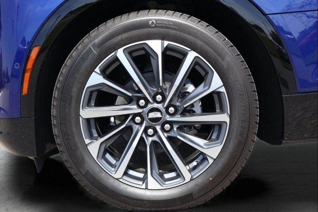 new 2025 Cadillac LYRIQ car, priced at $59,379