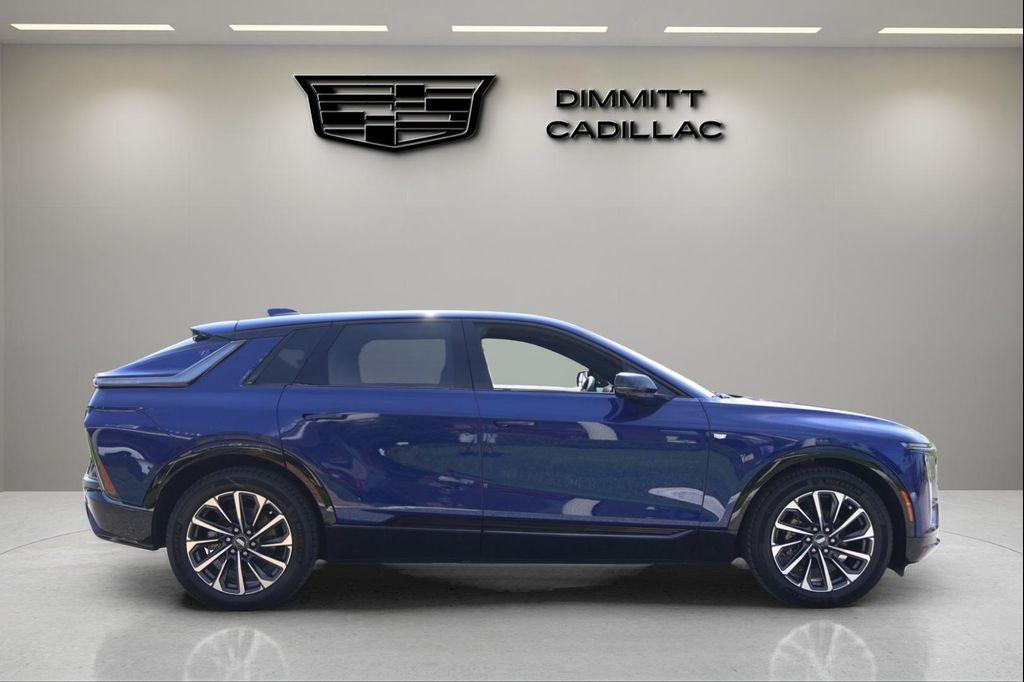 new 2025 Cadillac LYRIQ car, priced at $59,379