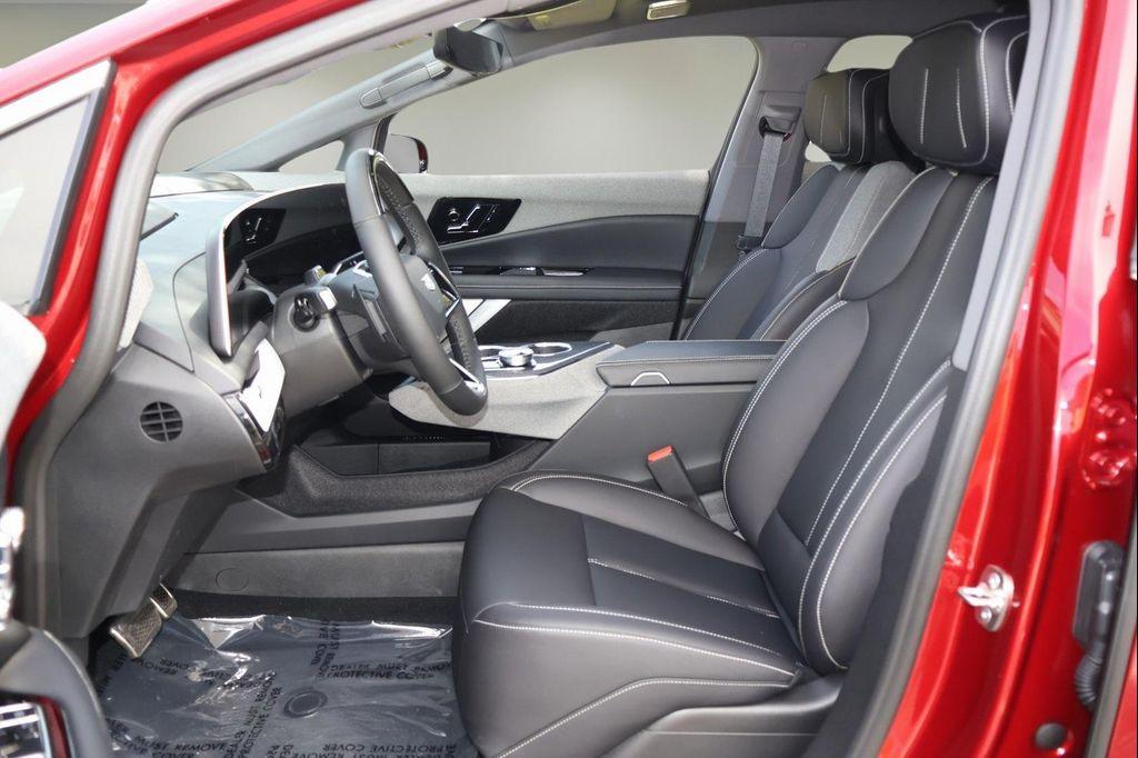 new 2025 Cadillac OPTIQ car, priced at $53,947