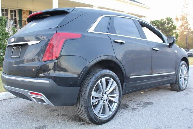 new 2025 Cadillac XT5 car, priced at $57,090