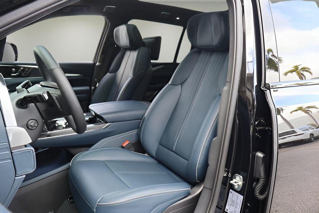 new 2025 Cadillac Escalade IQ car, priced at $139,956