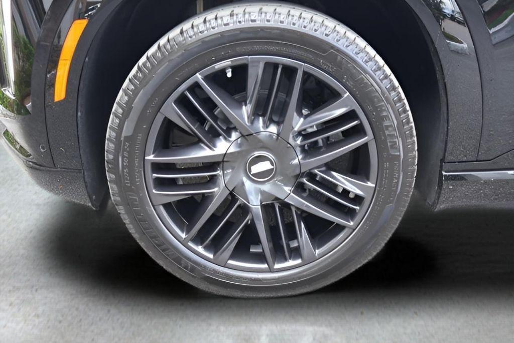 new 2025 Cadillac Escalade IQ car, priced at $139,956