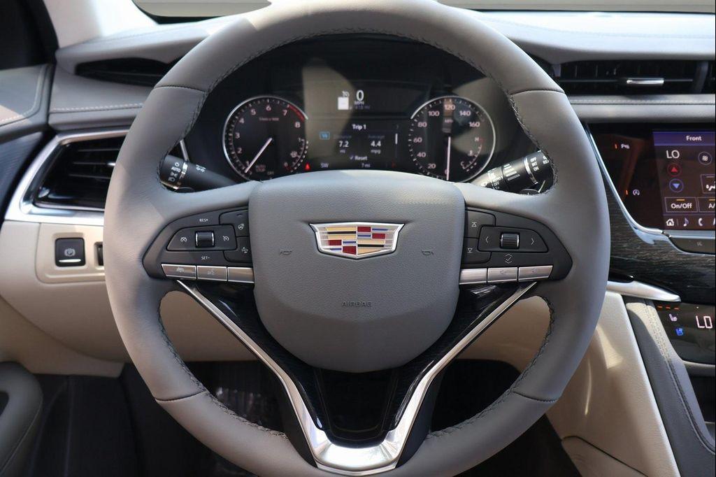 new 2025 Cadillac XT6 car, priced at $57,737