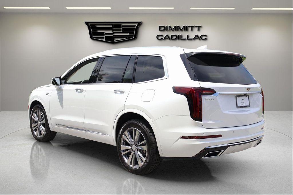 new 2025 Cadillac XT6 car, priced at $55,608