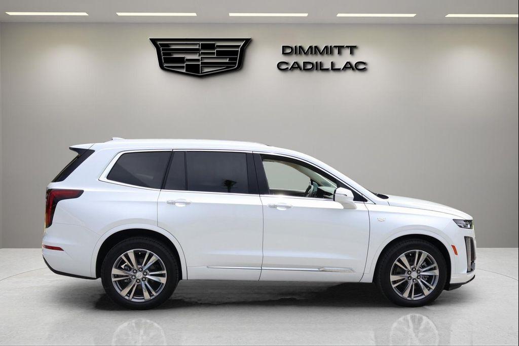 new 2025 Cadillac XT6 car, priced at $55,608