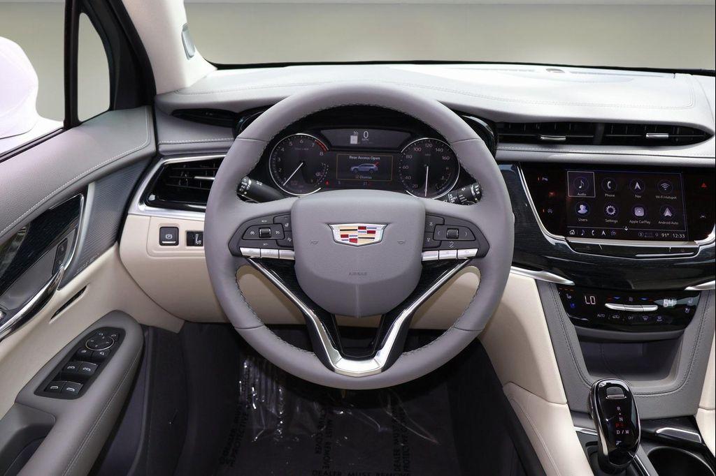 new 2025 Cadillac XT6 car, priced at $55,608