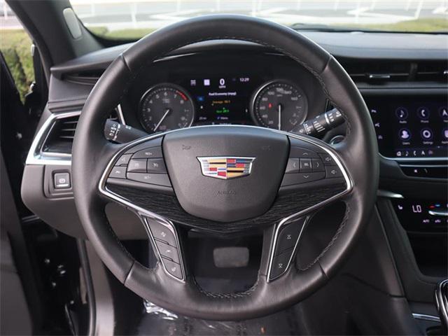 used 2020 Cadillac XT5 car, priced at $29,249