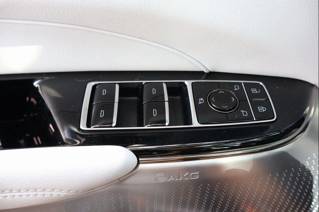 new 2025 Cadillac LYRIQ car, priced at $69,513