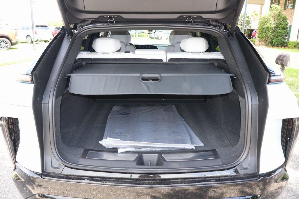 new 2025 Cadillac LYRIQ car, priced at $69,513
