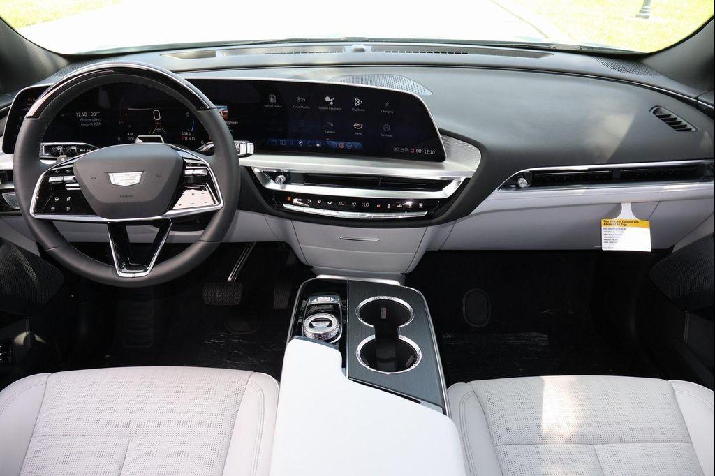 new 2025 Cadillac LYRIQ car, priced at $69,513