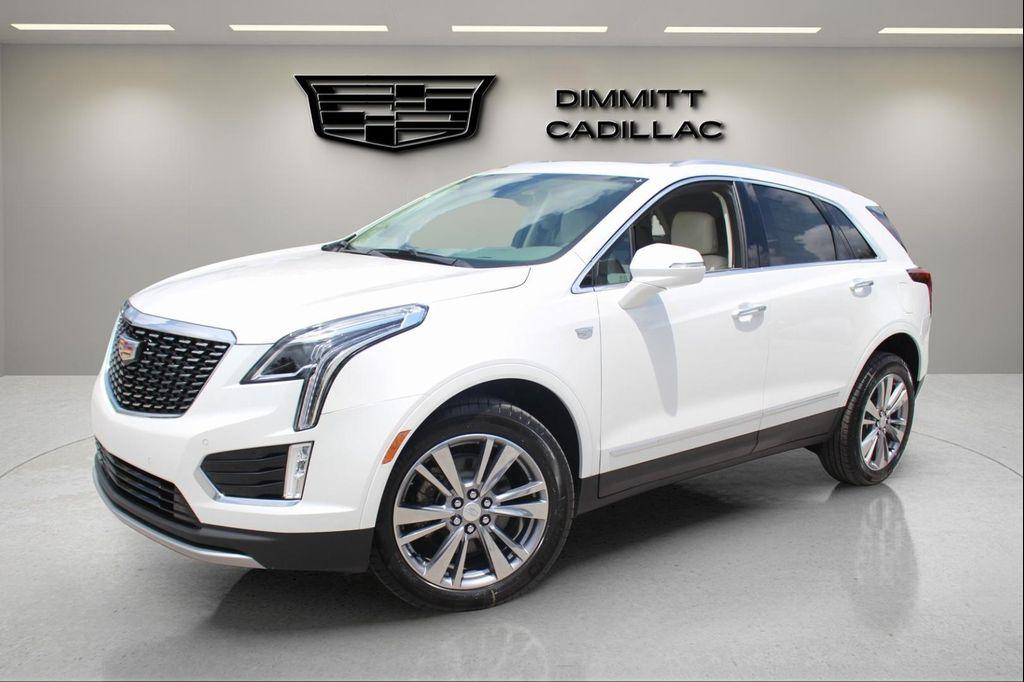new 2025 Cadillac XT5 car, priced at $51,523