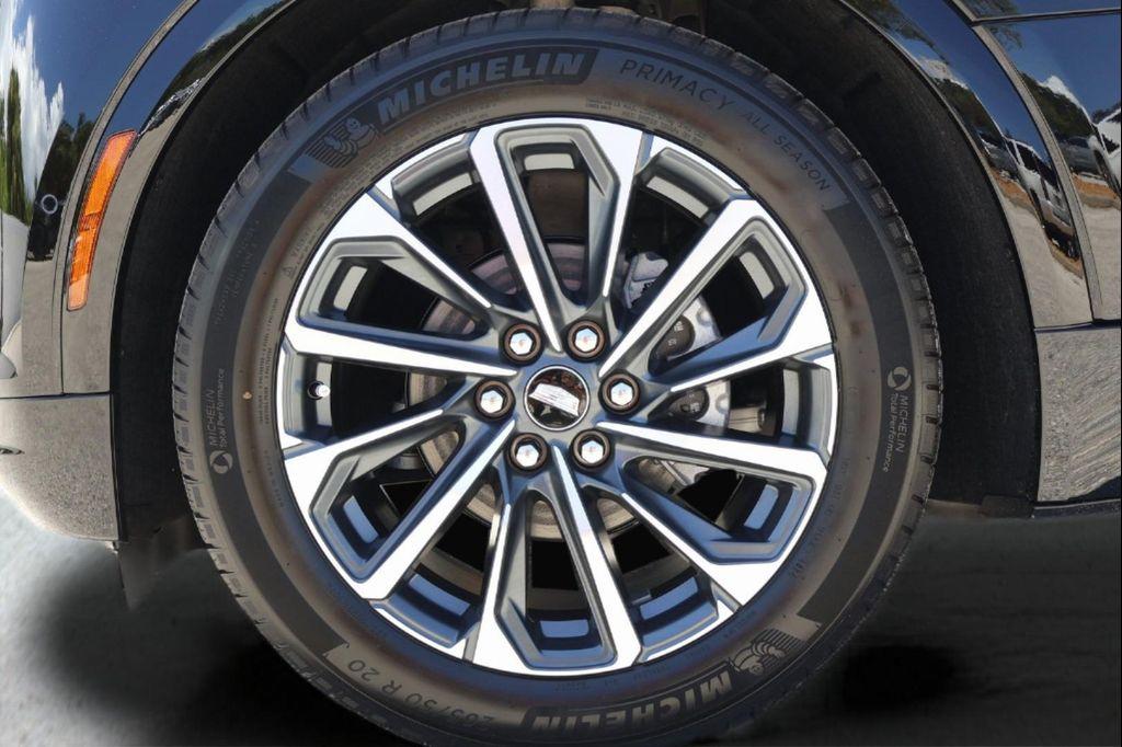 new 2025 Cadillac LYRIQ car, priced at $59,991