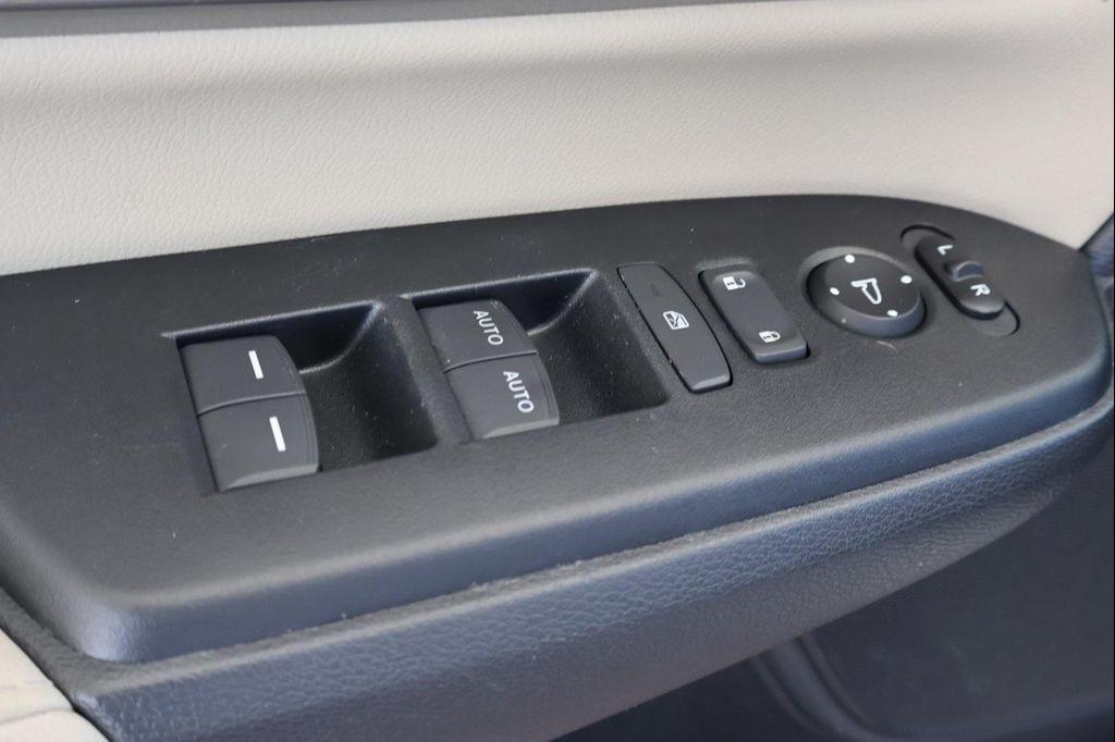 used 2021 Honda CR-V Hybrid car, priced at $29,541