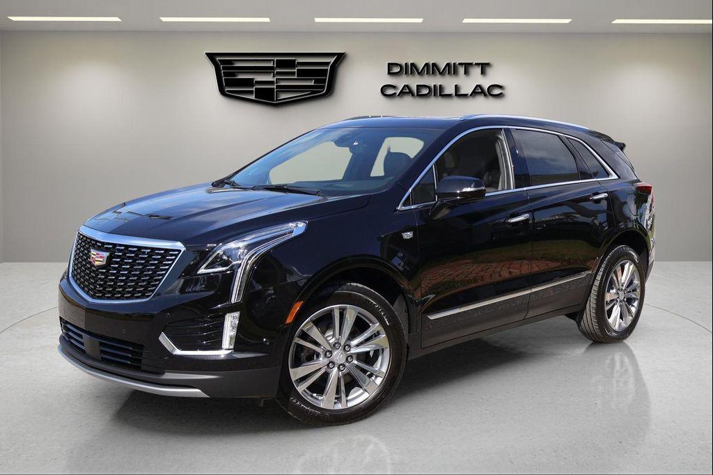 new 2026 Cadillac XT5 car, priced at $58,925