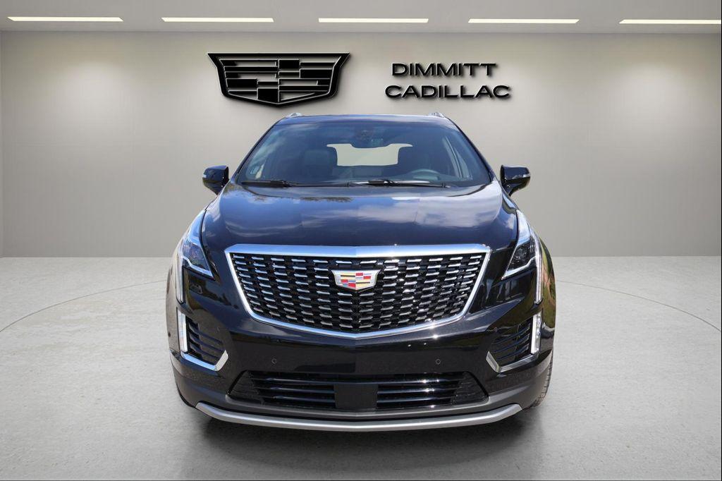new 2026 Cadillac XT5 car, priced at $58,925