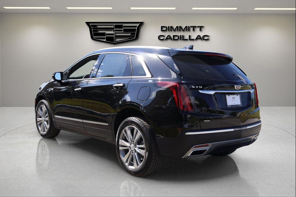 new 2026 Cadillac XT5 car, priced at $58,925
