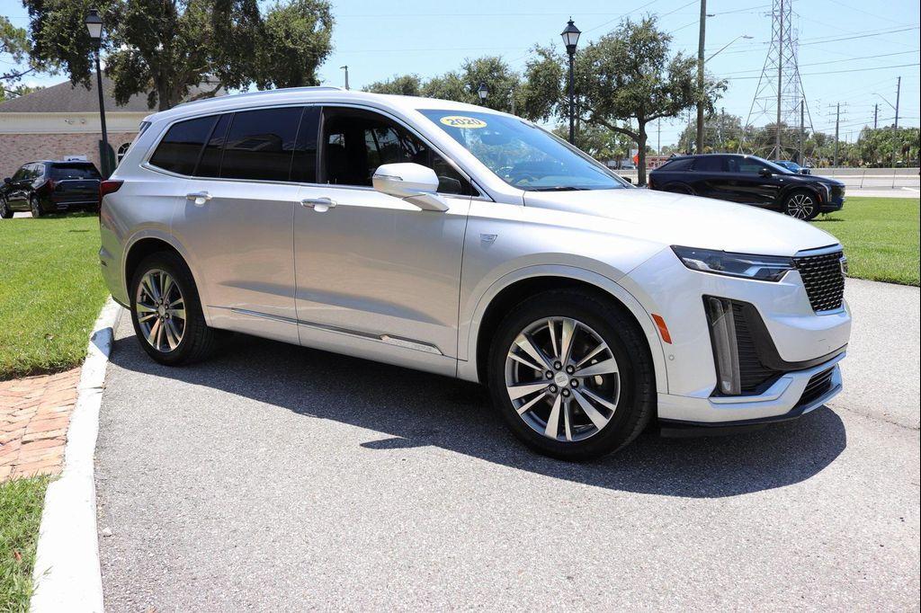 used 2020 Cadillac XT6 car, priced at $26,824