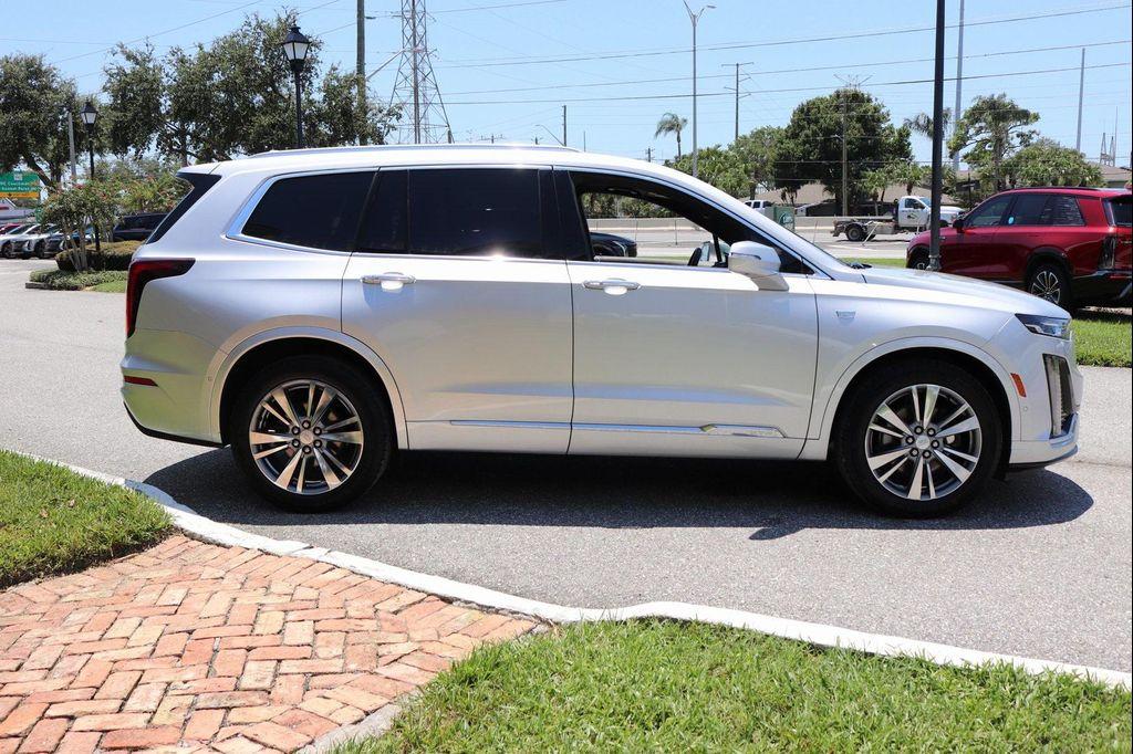 used 2020 Cadillac XT6 car, priced at $26,824