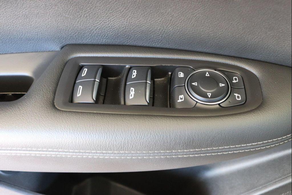 used 2020 Cadillac XT6 car, priced at $26,824
