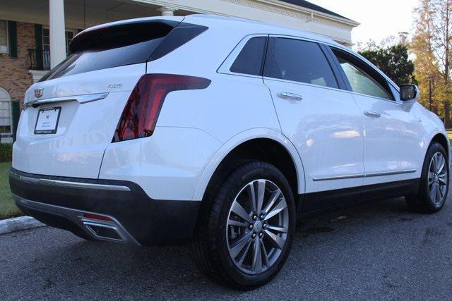 new 2025 Cadillac XT5 car, priced at $54,510