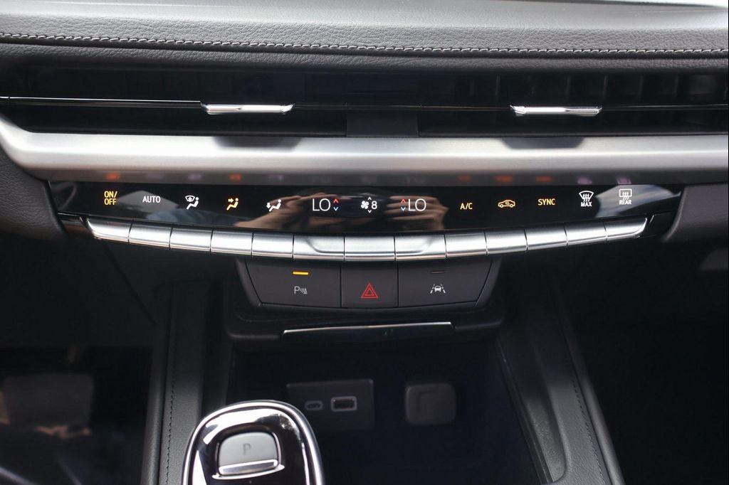 new 2025 Cadillac XT4 car, priced at $43,567