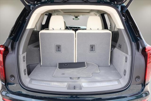 new 2025 Cadillac XT6 car, priced at $54,566