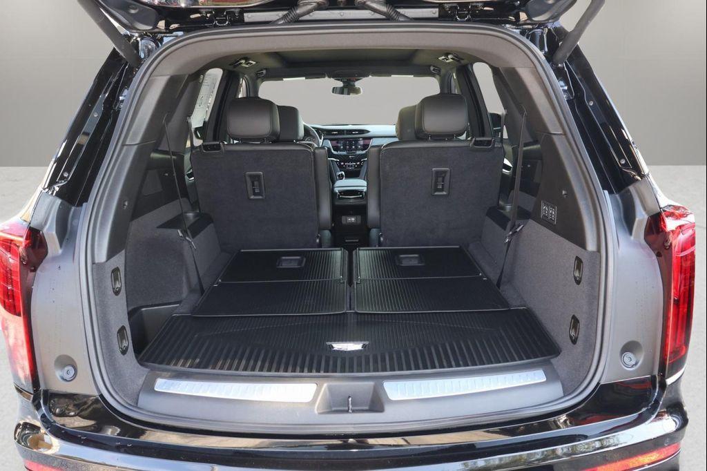 new 2025 Cadillac XT6 car, priced at $55,026