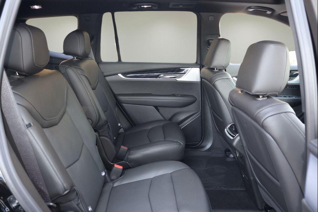 new 2025 Cadillac XT6 car, priced at $55,026