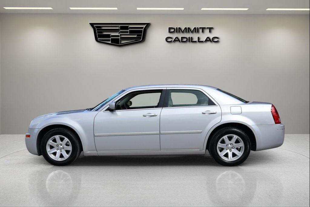 used 2007 Chrysler 300 car, priced at $5,664