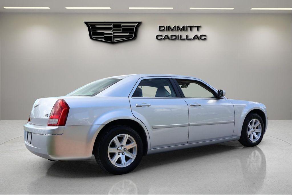 used 2007 Chrysler 300 car, priced at $5,664