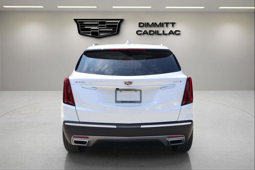 new 2025 Cadillac XT5 car, priced at $51,282