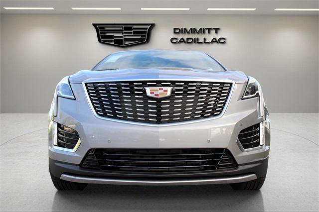 new 2025 Cadillac XT5 car, priced at $49,370