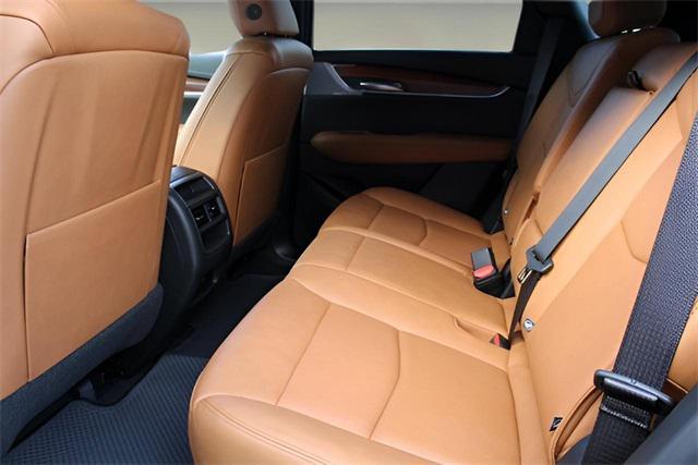 new 2025 Cadillac XT5 car, priced at $49,370