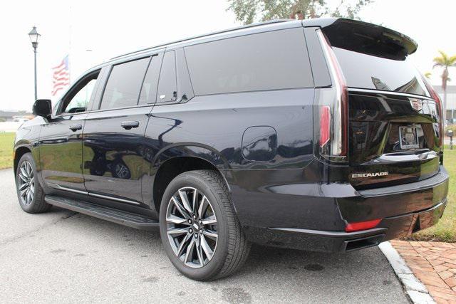 used 2021 Cadillac Escalade ESV car, priced at $59,899