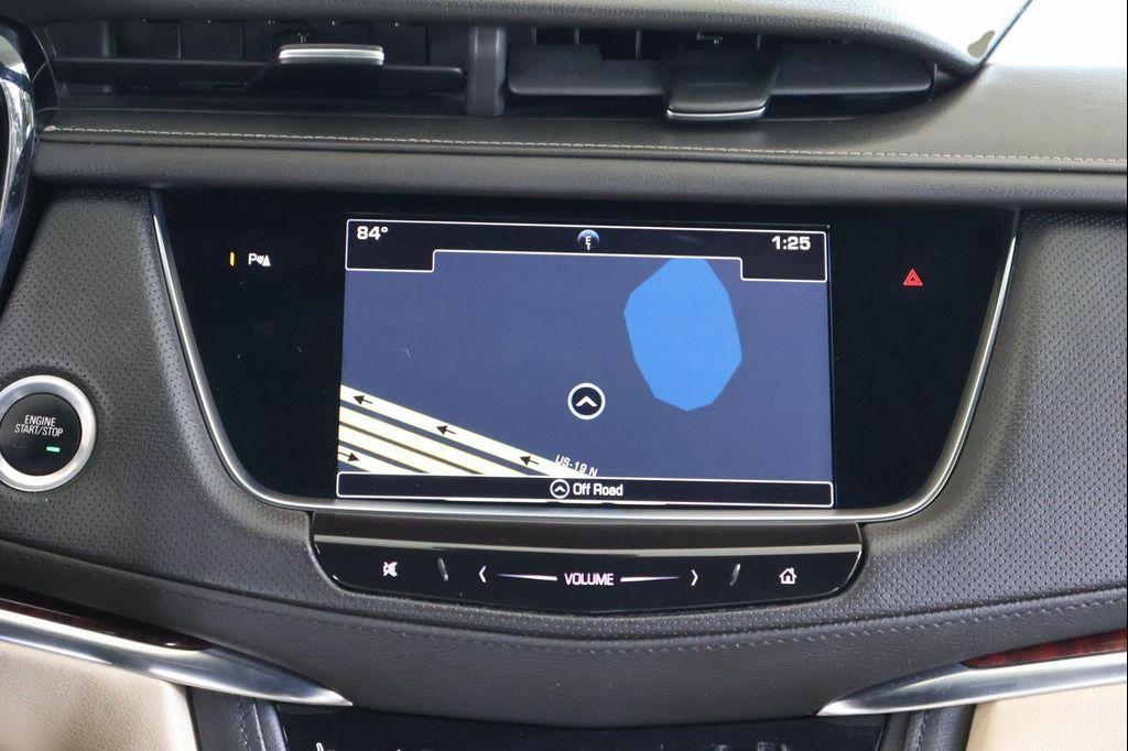 used 2018 Cadillac XT5 car, priced at $18,999