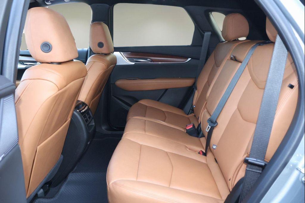 new 2026 Cadillac XT5 car, priced at $58,865