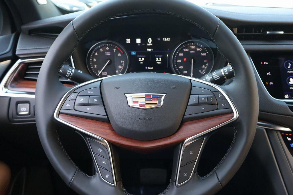 new 2026 Cadillac XT5 car, priced at $58,865