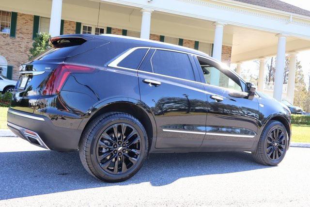 used 2021 Cadillac XT5 car, priced at $31,599