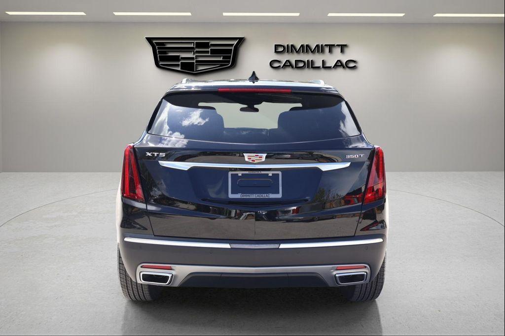new 2025 Cadillac XT5 car, priced at $50,688