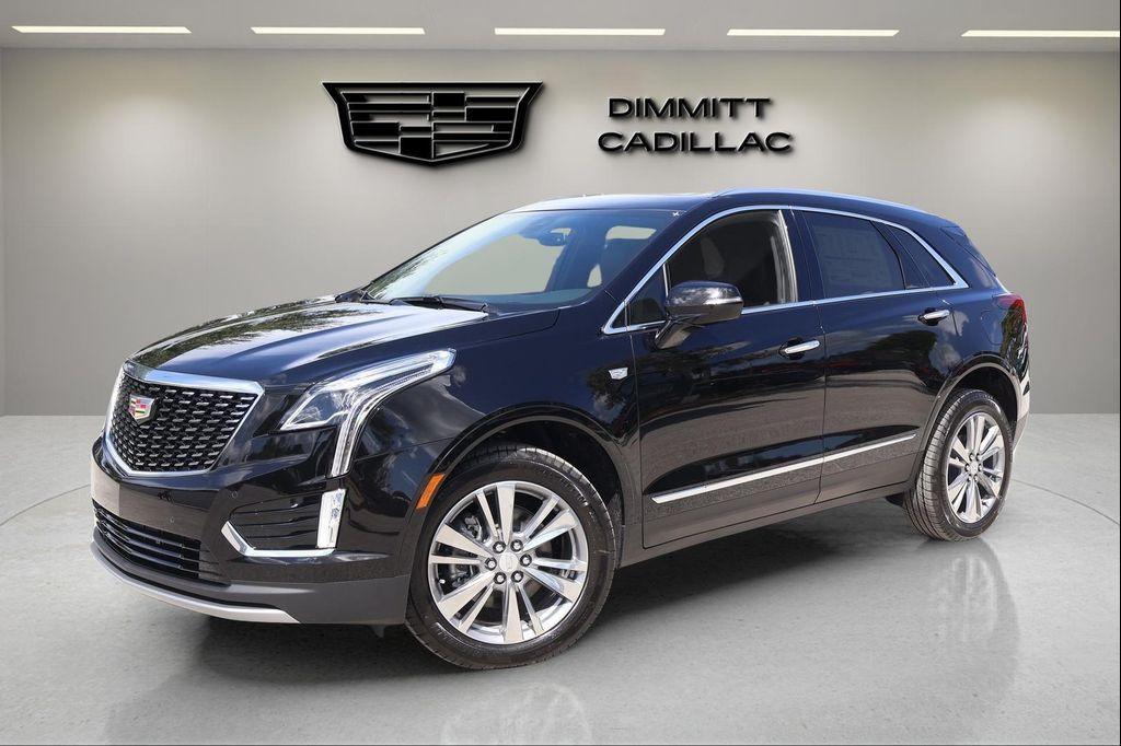 new 2025 Cadillac XT5 car, priced at $50,688