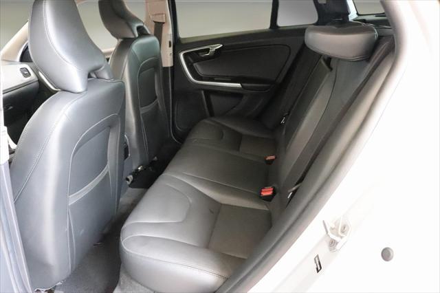 used 2018 Volvo V60 Cross Country car, priced at $17,499