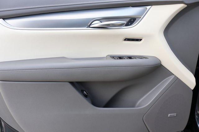 used 2021 Cadillac XT5 car, priced at $26,998