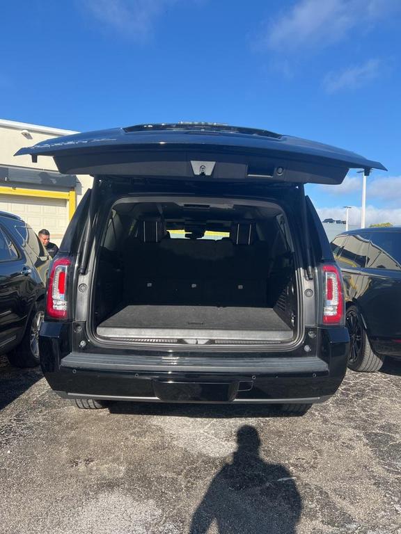 used 2020 GMC Yukon XL car, priced at $30,428
