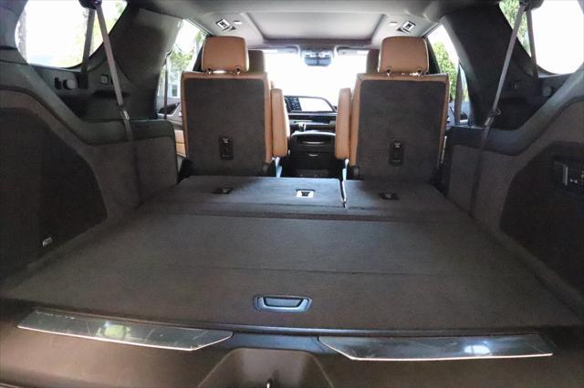 used 2022 Cadillac Escalade ESV car, priced at $66,104