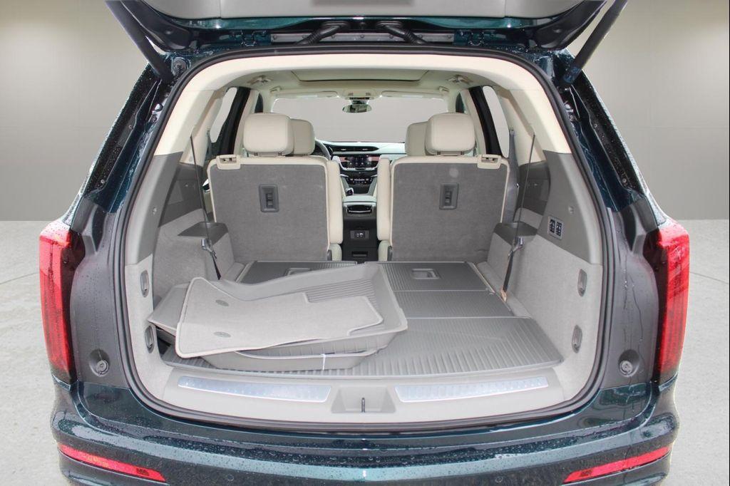 new 2025 Cadillac XT6 car, priced at $54,397