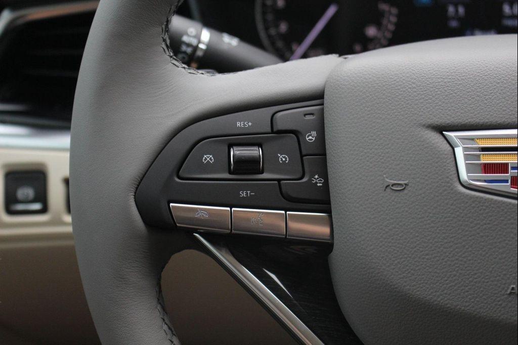 new 2025 Cadillac XT6 car, priced at $54,397