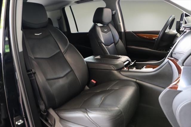 used 2018 Cadillac Escalade ESV car, priced at $29,594