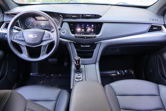 used 2020 Cadillac XT5 car, priced at $22,584